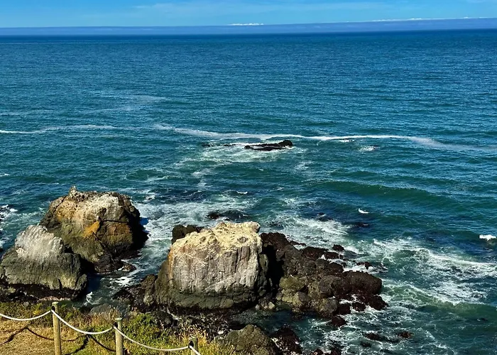 Magnificent Oceanview By Oceanviewhottubs Oceanfront! Shelter Cove, Ca Tesla Ev Station