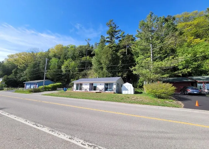 Lake Escape - Private Lakefront With Kayaks!