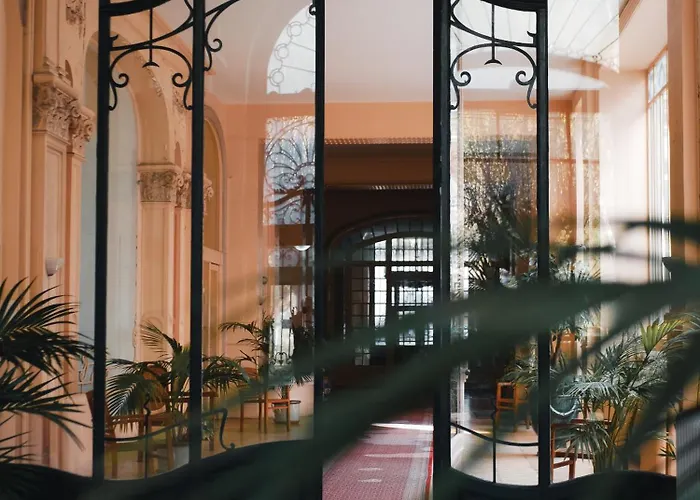 Le Boudoir Monsieur Aurelien - Suite Hoteliere