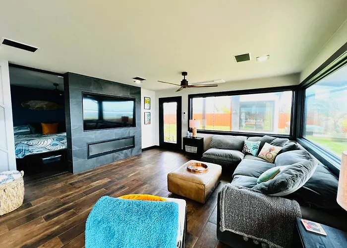 Sunrise At Laie Private Beachfront Luxury Home With Ac