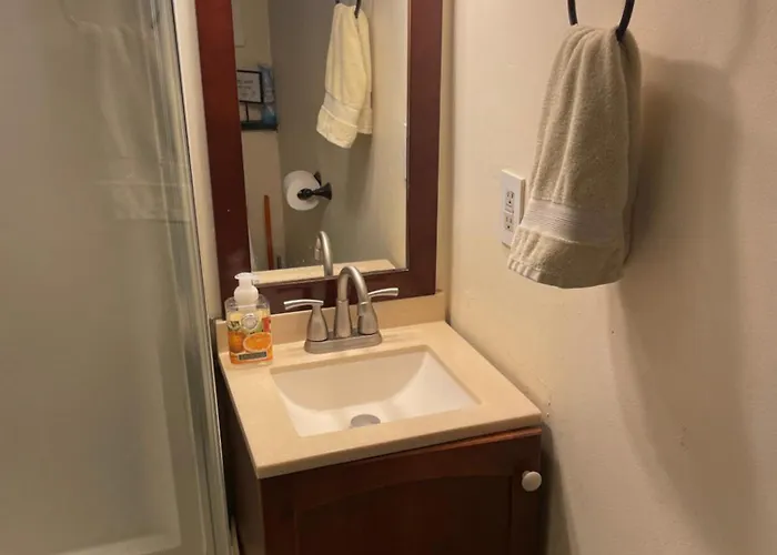 Guest House Near Universal Studios