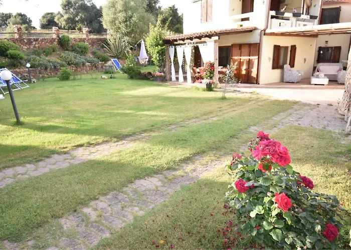 Chia Villa Giada Vicino Al Mare