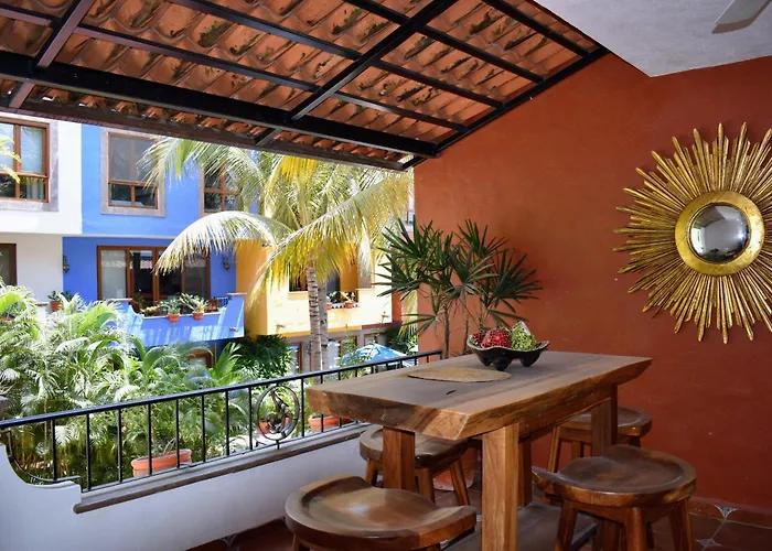 Casa Loteria: Colorful Family Retreat with Pool in Pueblito Sayulita