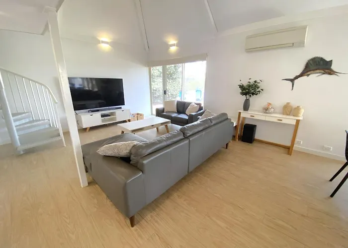 Osprey Holiday Village Unit 106