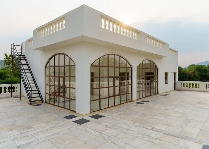 Yellow Bells - "A Premium 4 Bhk Luxury Swimming Pool Villa"