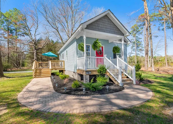Deltaville 2Br Retreat, Walk To Museum, Boat Parking
