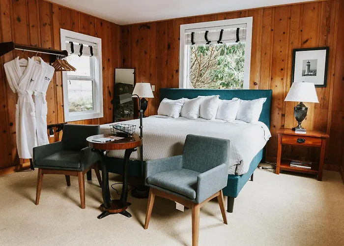 Inn At Arch Cape