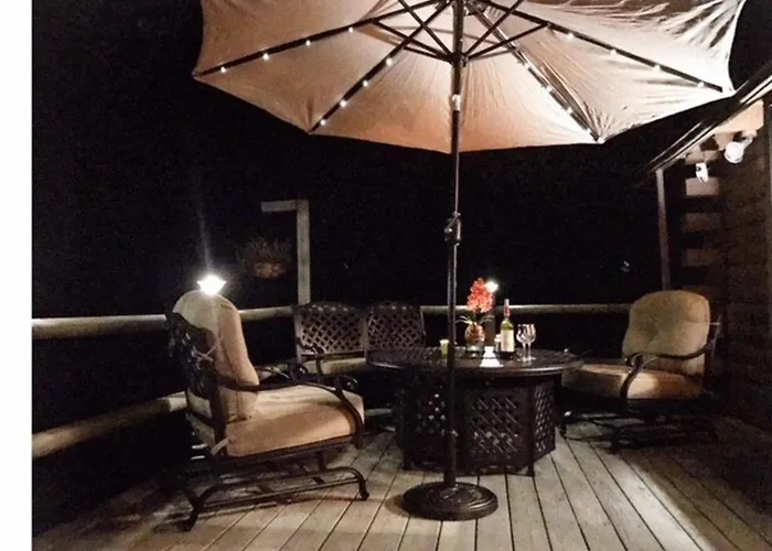 Roscoe Retreat
