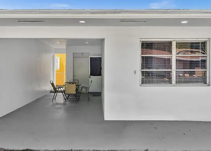 Boutique One Bdrm Close To Aventura Mall & Beach