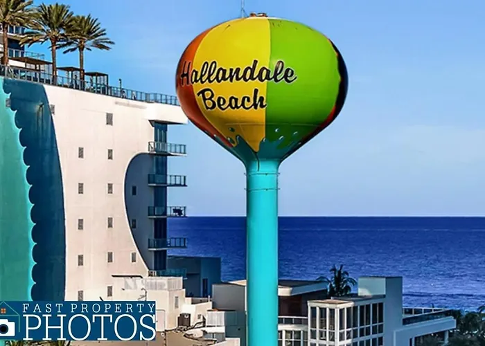 2 Bdrm Modern House Mins From Beach & Casino Hb1