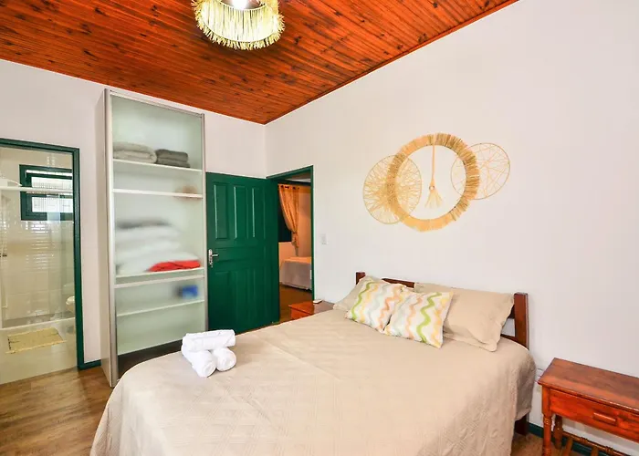 Recanto manezinho - Casa frente mar em Ponta das Canas N1793