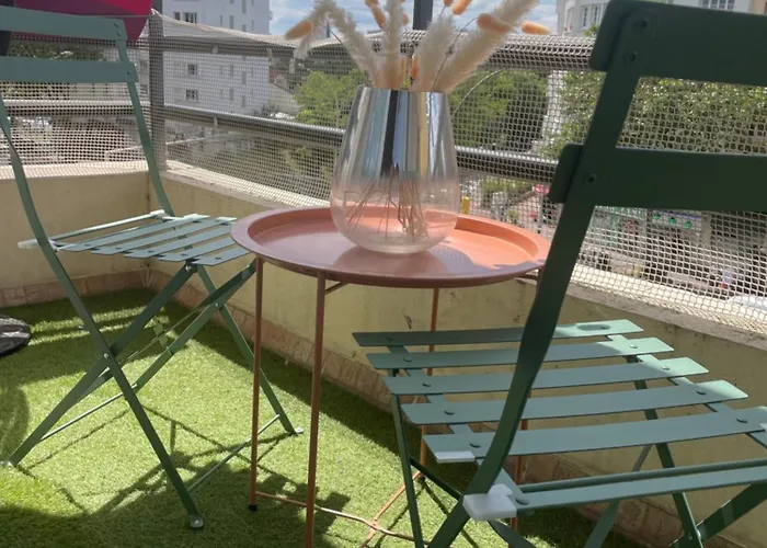 7 Guests, Couchages- Parking Inclus- Proche Metro At Door- 8Min Paris