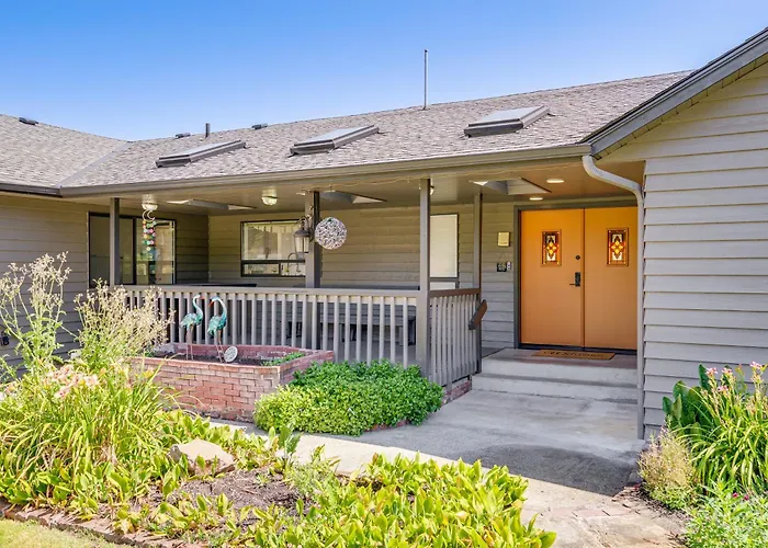 Spacious Camano Home W/ Hot Tub & Water Views!