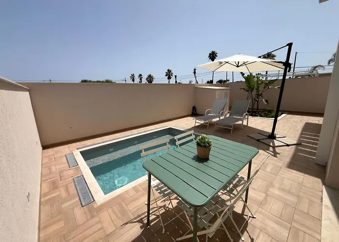 Trinacria Bedda Villetta Con Piscina-Idromassaggio Marzamemi-Spinazza