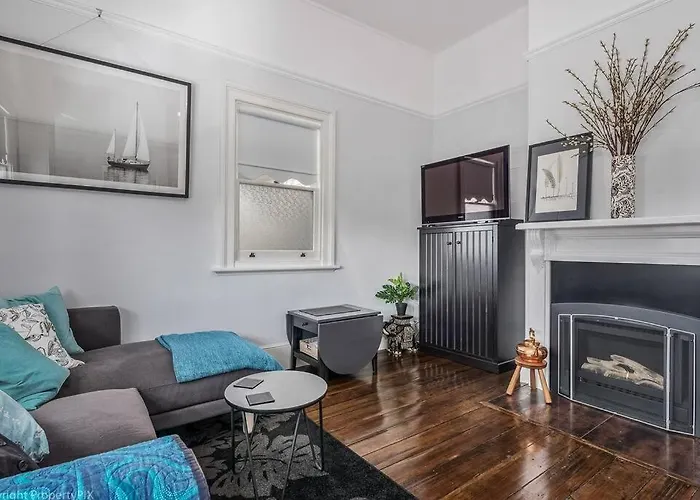 Cosy Studio The Maid Easy Walking To City