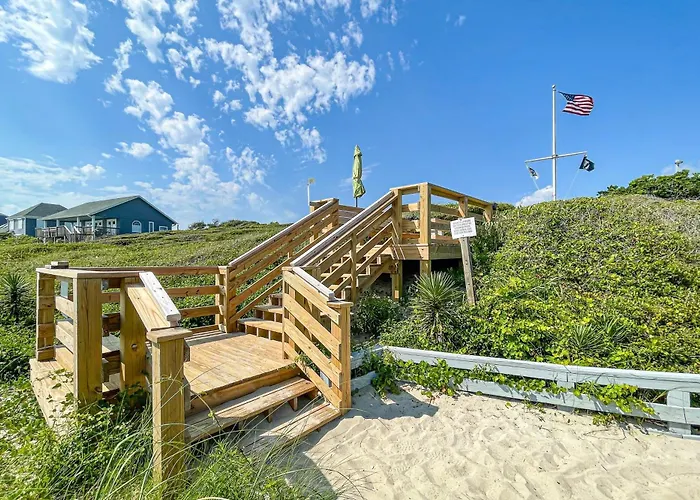 Pk25 Beach And Boat