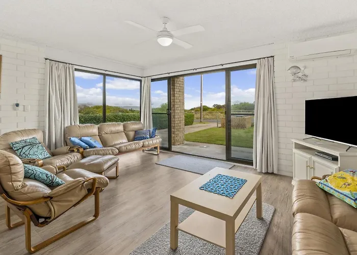 Sun & Surf Aldinga Beach Apartment