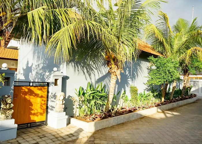 Adhi Homestay