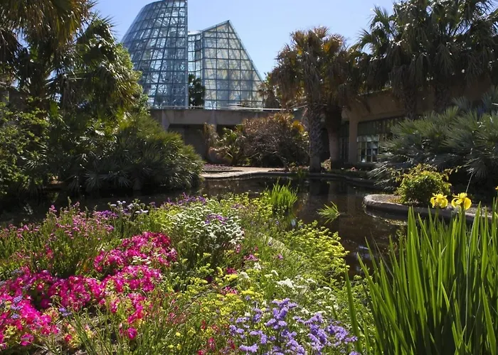 3Br By Botanical Garden Zoo & Pearl #1