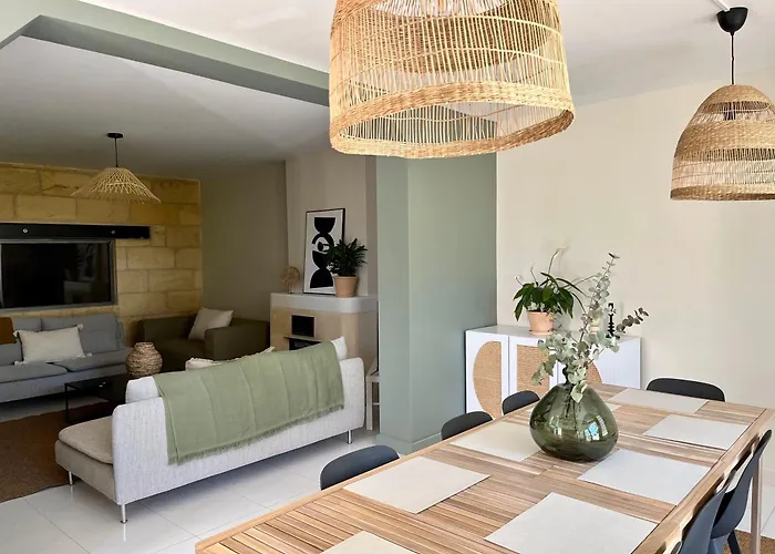 Chambres D'Hote & Gite Chateau Le Conte - Saint Emilion