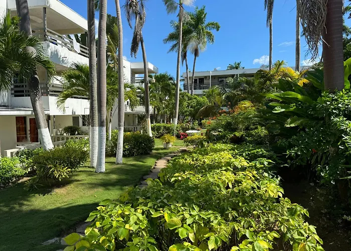 Marriott White Sands, Beachfront Condo At Negril Beach Club