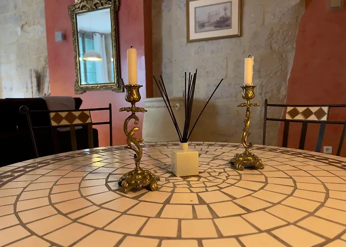 Le Cherche Midi - Appartement Centre Historique D'Uzes