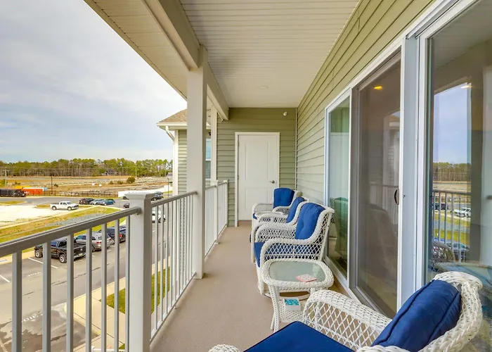 Bright Lewes Condo W/ Balcony, 7 Mi To Beach!