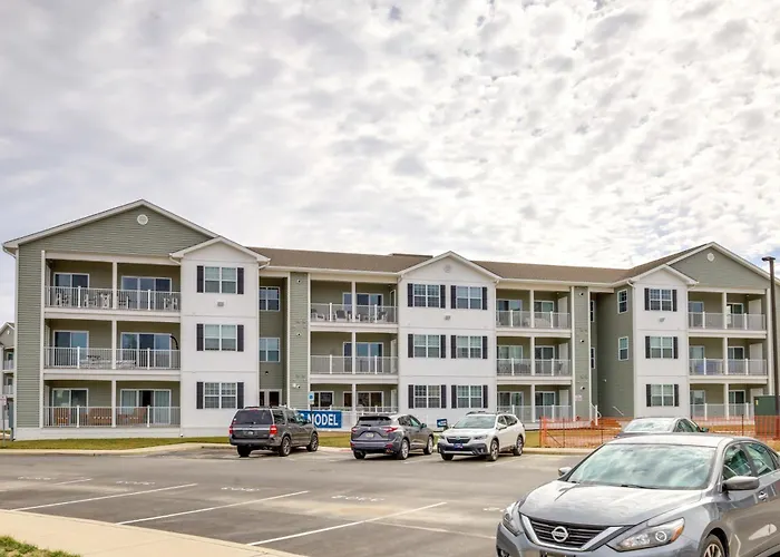 Bright Lewes Condo W/ Balcony, 7 Mi To Beach!