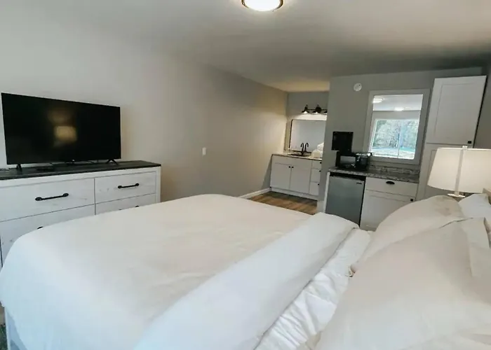 Meadow Room At The Trailblazer Unit 7