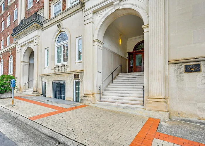 Charming Apartment In Downtown Winston-Salem!