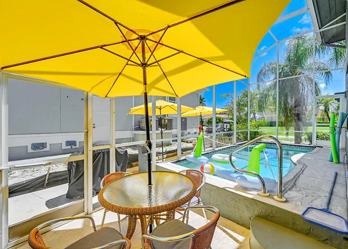 Marco Island Family Home: Pool, Lanai, Backyard!