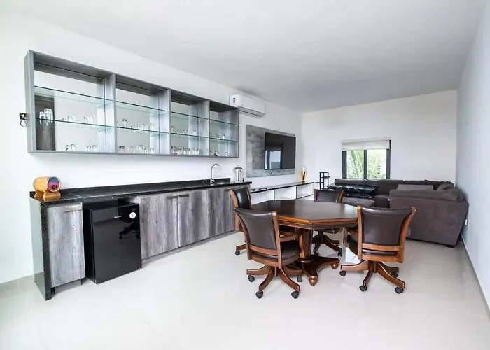 Elegante Depa Super Centrico En Zona Dorada
