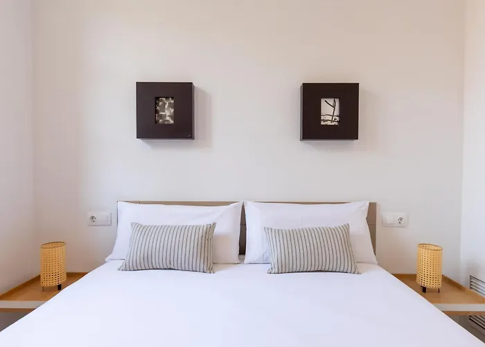 Deco Apartments Barcelona-Sants