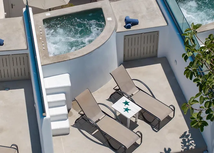 New Yiota Collection 4 Suites & 4 Prive Jacuzzi