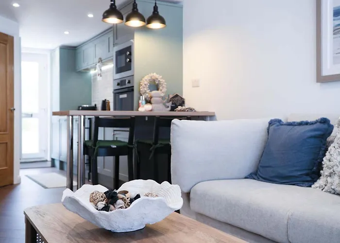 25 Captains Walk - 1 Bedroom Apartment - Saundersfoot