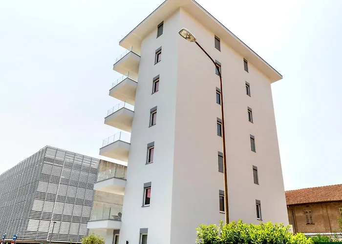 Regalia Suites - Free Parking