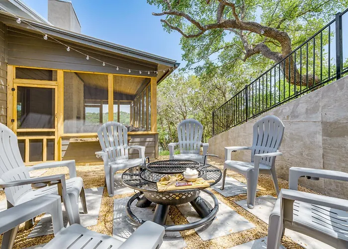 Waterfront Getaway On Lake Buchanan W/ Fire Pit!