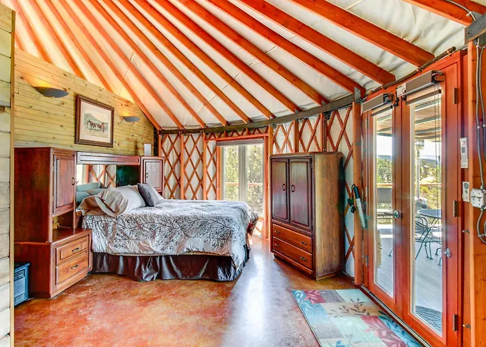 Mountainside Yurt W/ Views < 3 Mi To Black Canyon!