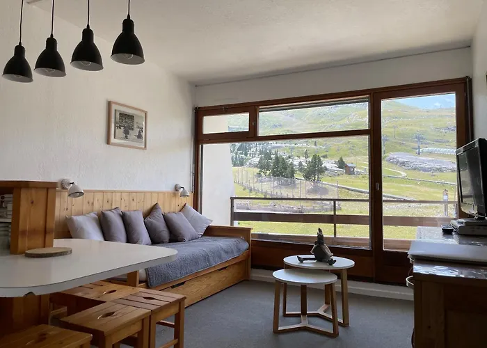 Pyrenees Coeur De Station Gr10 Randonnees