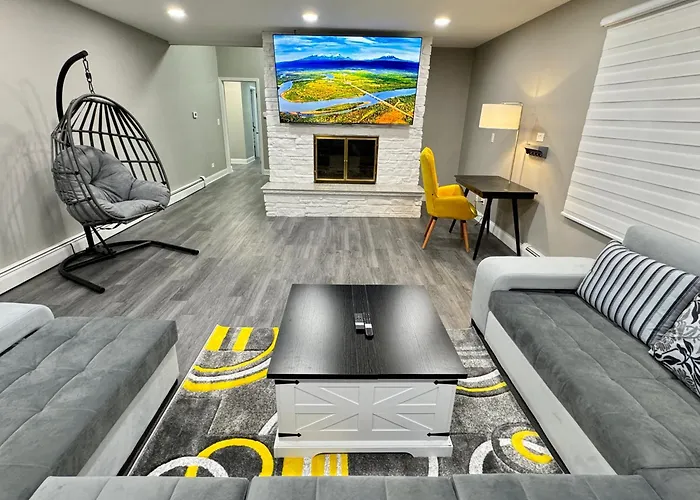 5 Star Luxury Stay Near Chicago O'Hare