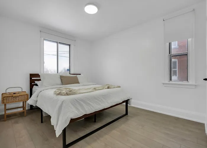Modern 2Br Apt Near Downtown Ottawa Free Parking