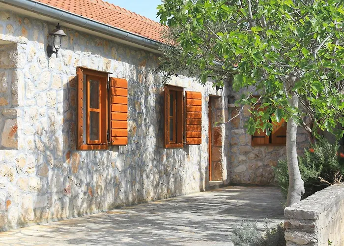 Holiday House With A Parking Space Sukosan, Zadar - 18279