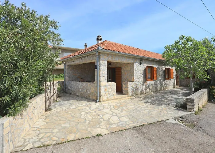 Holiday House With A Parking Space Sukosan, Zadar - 18279