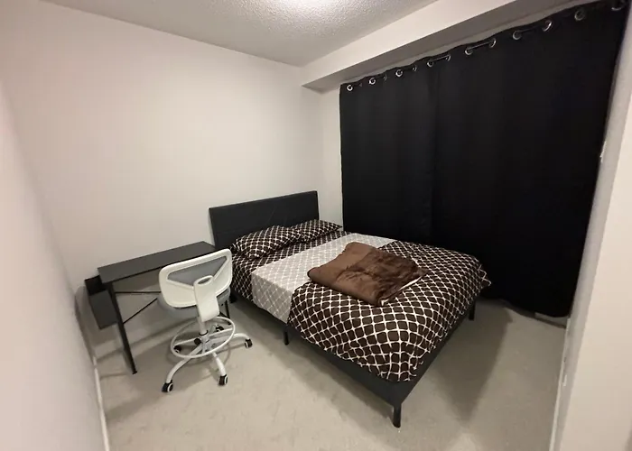 Cozy Modern Home In A Family Friendly Neighborhood