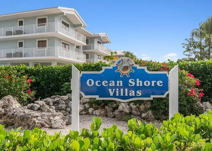 Ocean Shores Villa 2 In Key Largo With Pool And Boat Slip