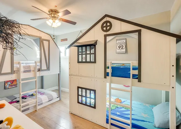 Fullerton Vacation Rental W/ Private Pool!