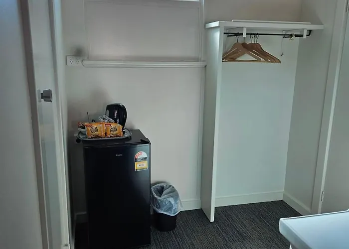 International Hotel Motel