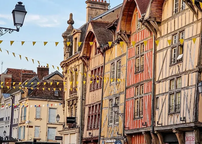 Le Sacre Troyes
