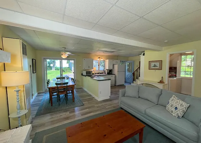 Waterfront Cottages In Lexington Vacation Homes