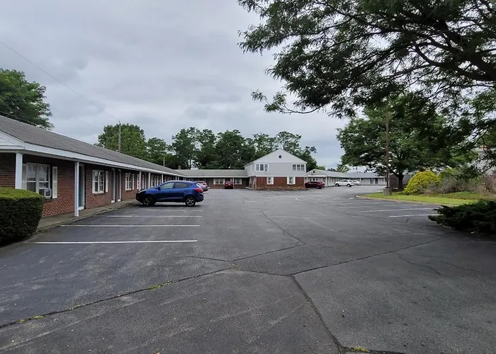Town & Country Inn